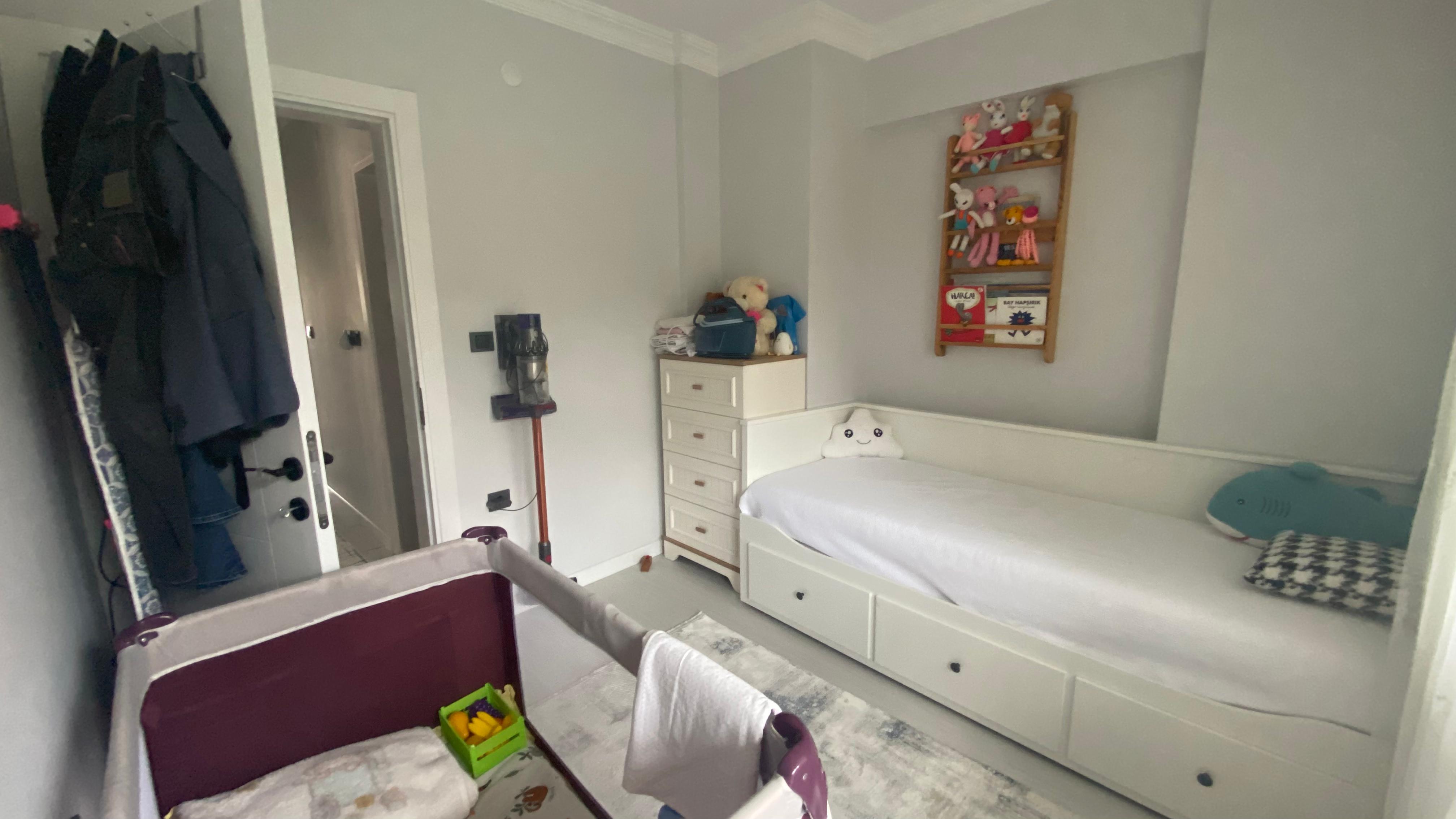 ÇUKURÇAYIR'DA SİTE İÇERİSİNDE İÇİ FULL YAPILI 3+1 SATILIK DAİRE